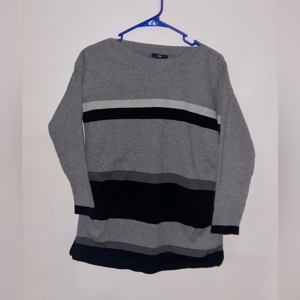 Gap Gray & Black Striped Knit Sweater | Women’s M